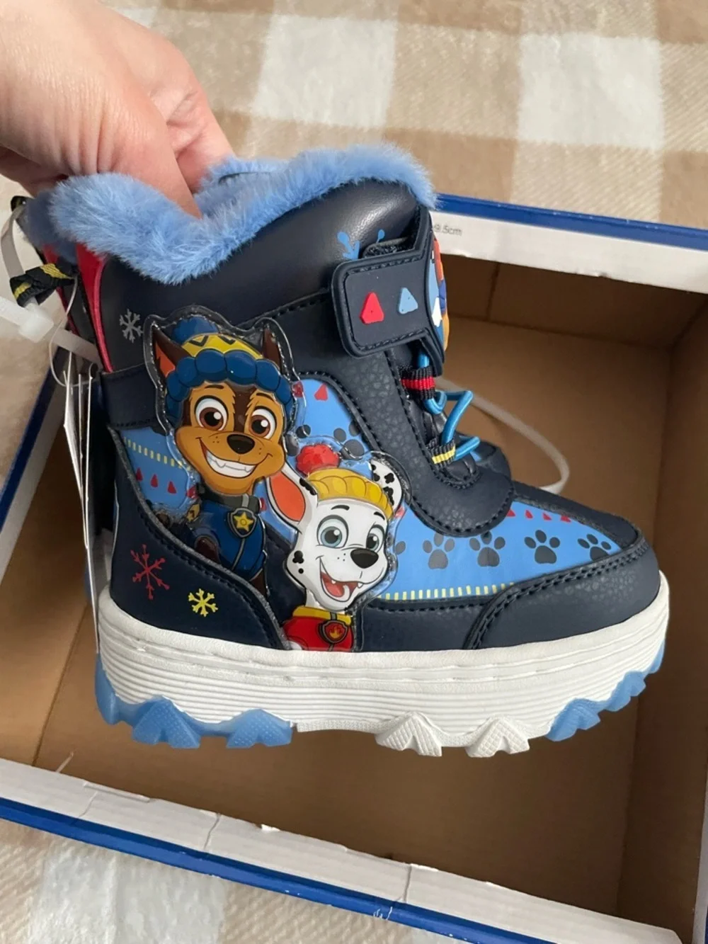 NEW IN BOX Blue and Light Blue Paw Patrol Kids Winter Boots Size 8
